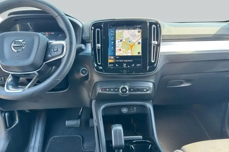 Volvo XC40 din 2023 cu 24.619 km - oferta VOL240254 - foto 14