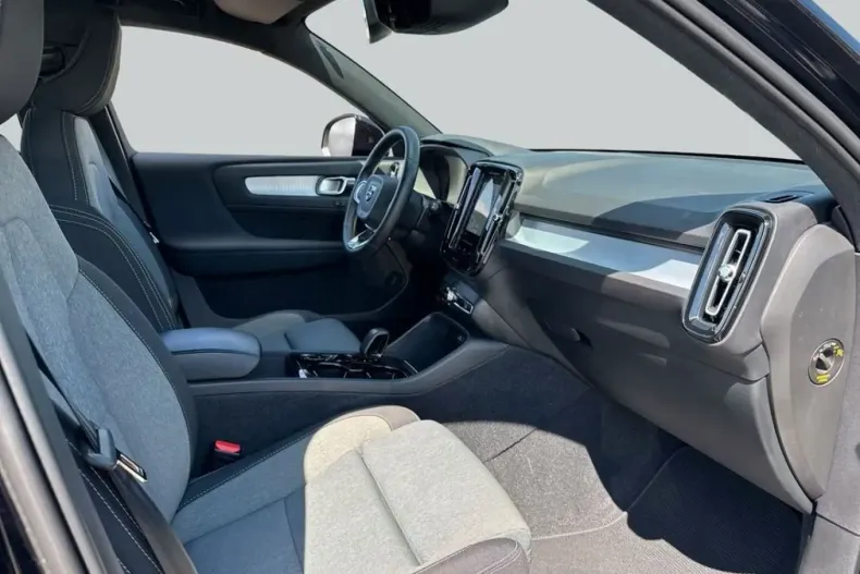 Volvo XC40 din 2023 cu 24.619 km - oferta VOL240254 - foto 15