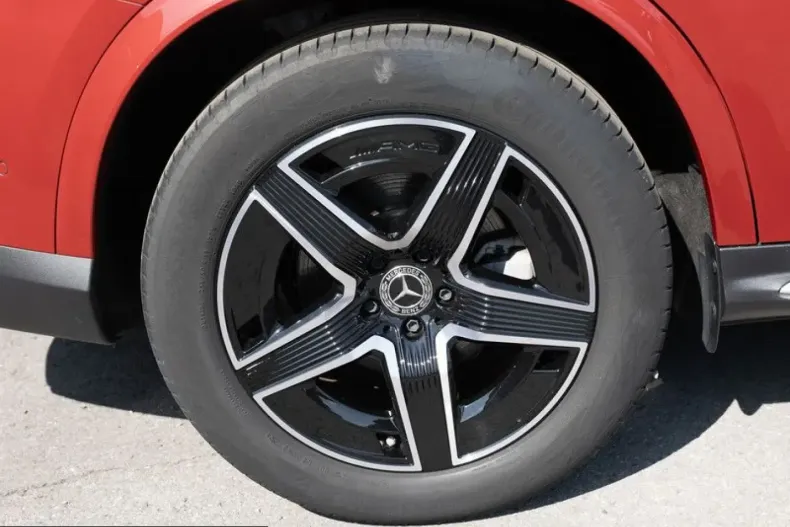 Mercedes-Benz GLC 300 (Clasa GLC) din 2024 cu 11.113 km - oferta MER240257 - foto 4