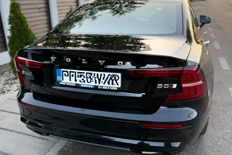 Volvo S60 din 2024 cu 52.069 km - oferta VOL240258 - foto 4