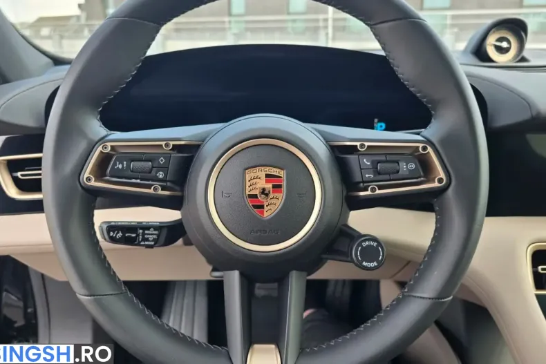Porsche Taycan din 2023 cu 4.000 km - oferta POR240260 - foto 12