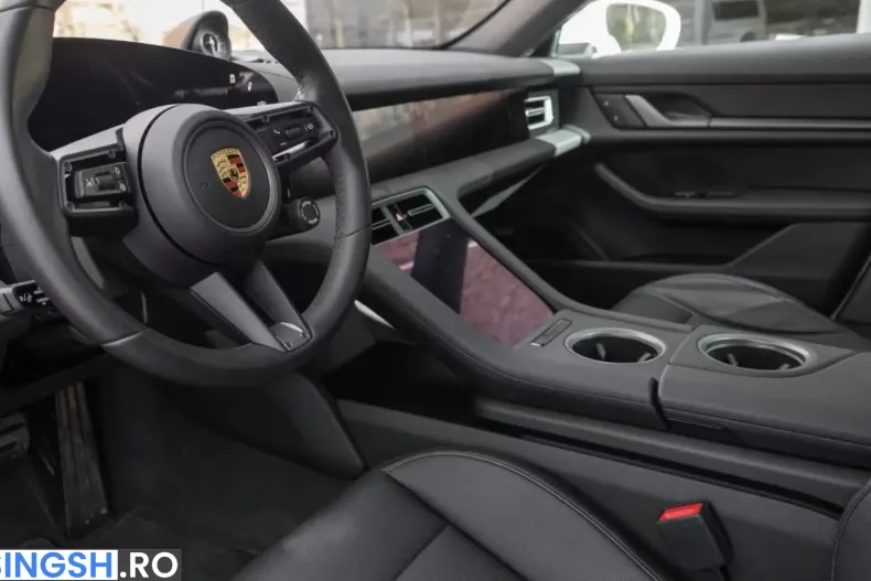 Porsche Taycan din 2023 cu 4.304 km - oferta POR240261 - foto 16