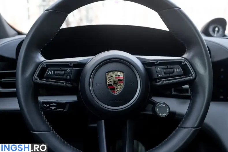 Porsche Taycan din 2023 cu 4.304 km - oferta POR240261 - foto 17