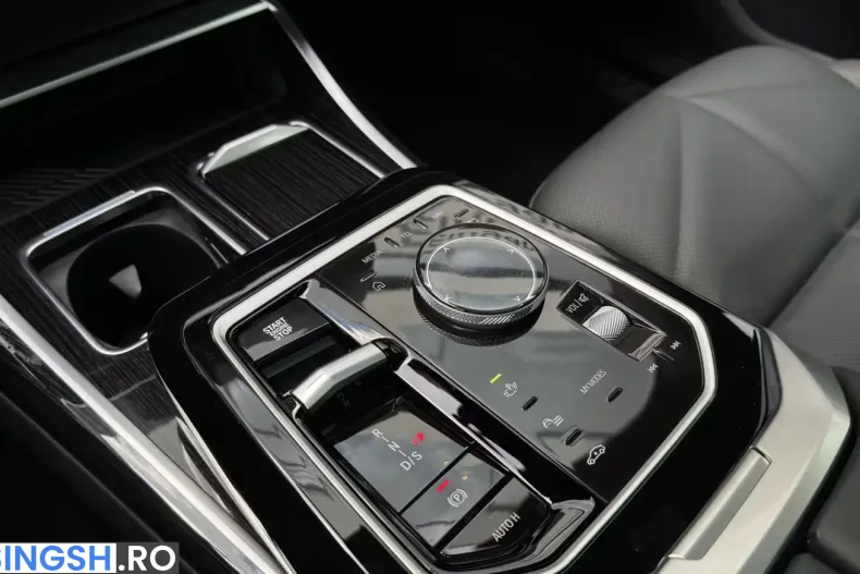 BMW 740 (Seria 7) din 2025 cu 12.721 km - oferta BMW240271 - foto 14