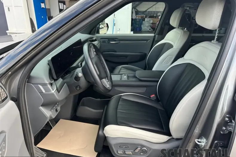 Kia EV9 din 2024 cu 24.129 km - oferta KIA240276 - foto 9
