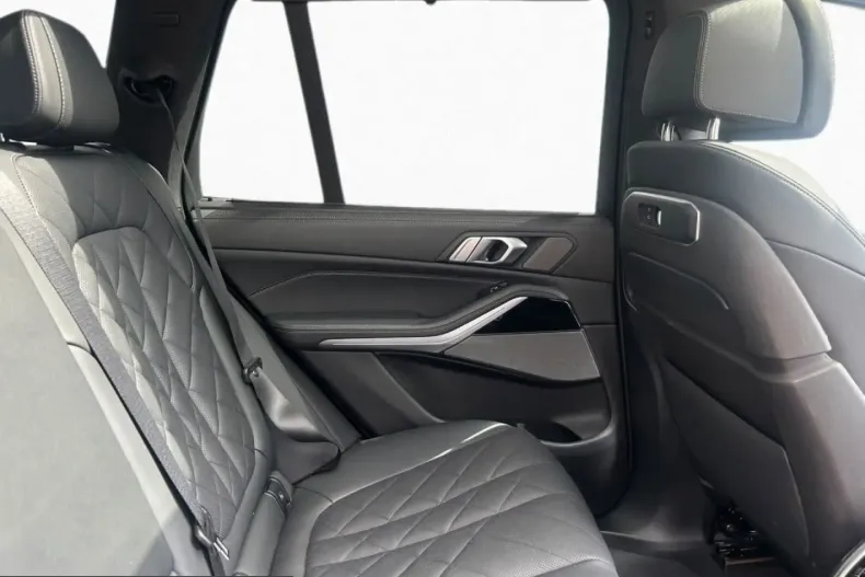 BMW X5 (Seria X) din 2025 cu 22.433 km - oferta BMW240278 - foto 7