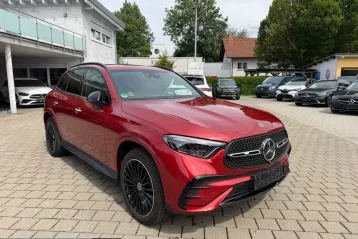 Mercedes-Benz GLC 300 din 2023 - oferta MER240279