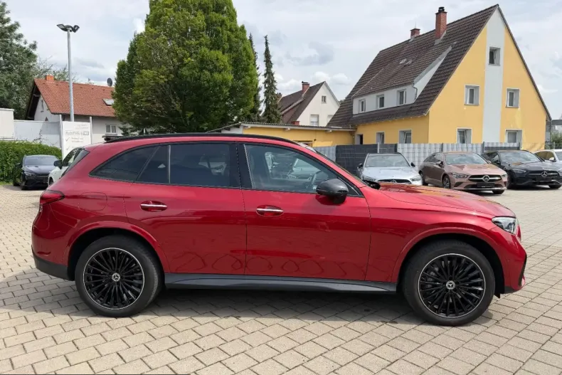 Mercedes-Benz GLC 300 (Clasa GLC) din 2023 cu 40.490 km - oferta MER240279 - foto 4
