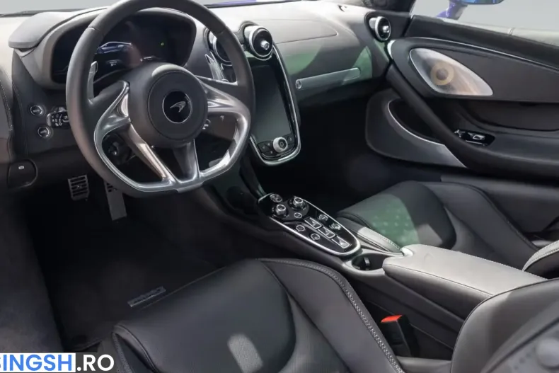 McLaren GT din 2025 cu 6.900 km - oferta MCL240285 - foto 13