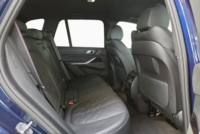 BMW X5 (Seria X) din 2025 cu 10.924 km - oferta BMW240288 - foto 9