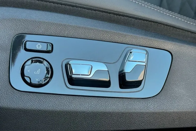 BMW X5 (Seria X) din 2025 cu 23.344 km - oferta BMW240302 - foto 9