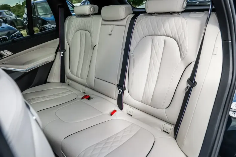BMW X5 (Seria X) din 2025 cu 24.498 km - oferta BMW240305 - foto 19