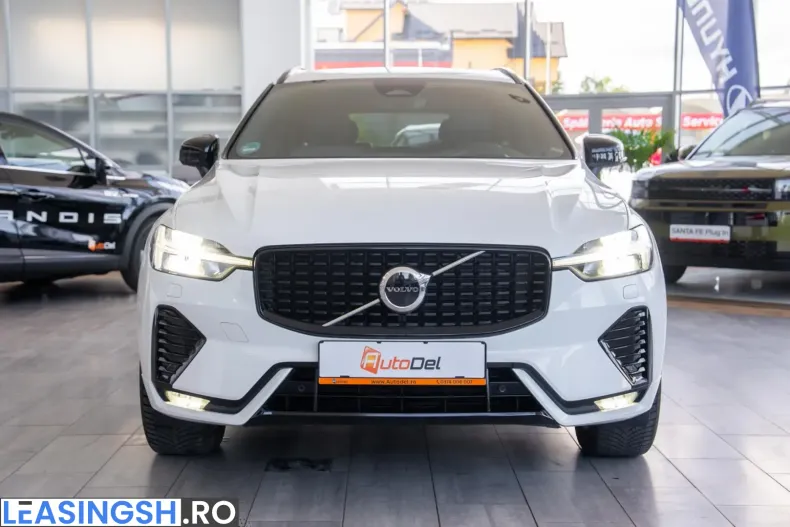 Volvo XC40 din 2022 cu 138.000 km - oferta VOL240307 - foto 2