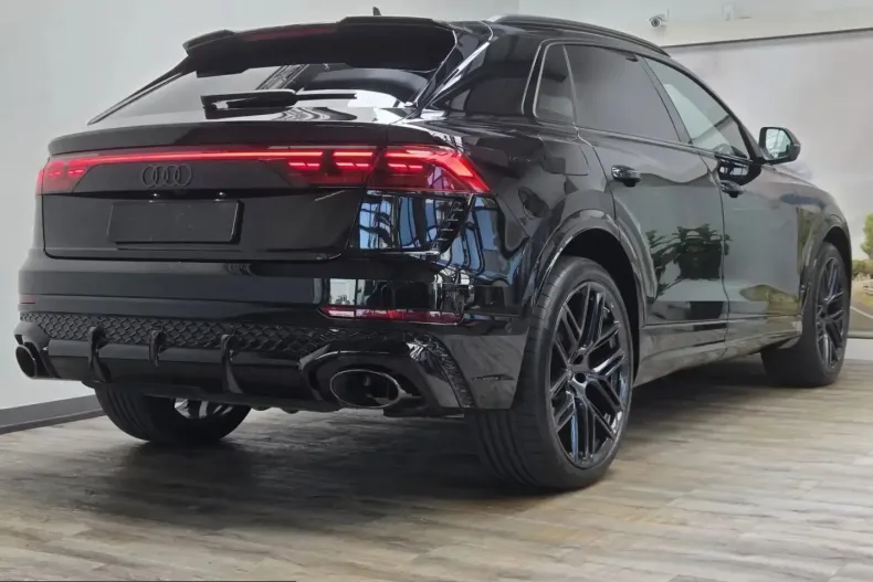 Audi RSQ8 din 2025 cu 9.850 km - oferta AUD240324 - foto 6