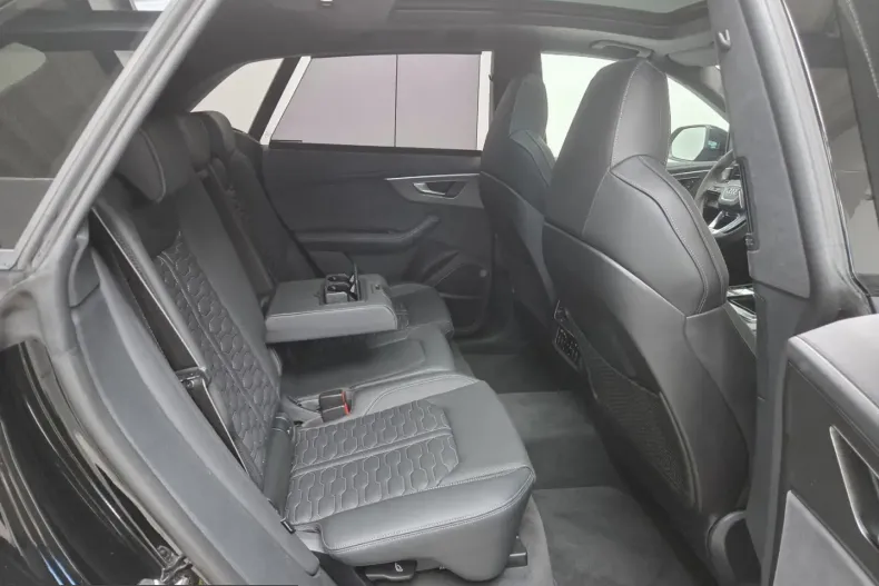 Audi RSQ8 din 2025 cu 9.850 km - oferta AUD240324 - foto 21