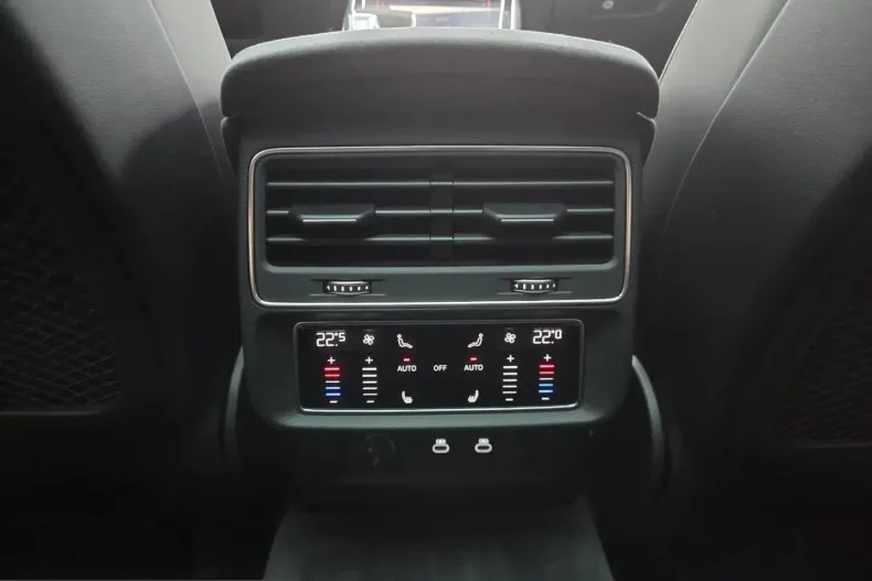 Audi RSQ8 din 2025 cu 9.850 km - oferta AUD240324 - foto 24