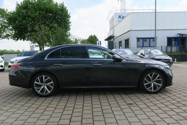 Mercedes-Benz E 220 (Clasa E) din 2025 cu 20.262 km - oferta MER240325 - foto 9