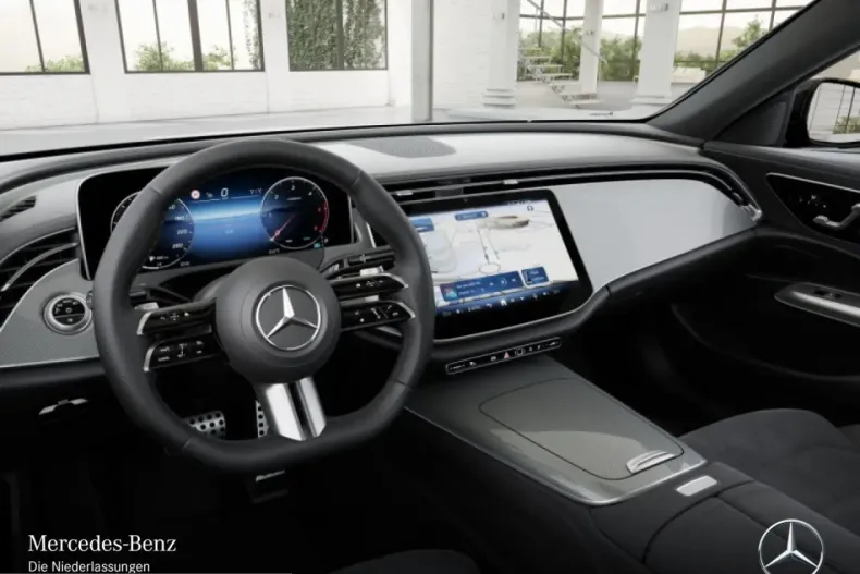 Mercedes-Benz E 450 (Clasa E) din 2025 cu 16.499 km - oferta MER240329 - foto 7