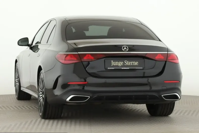 Mercedes-Benz E 450 (Clasa E) din 2025 cu 26.344 km - oferta MER240330 - foto 4