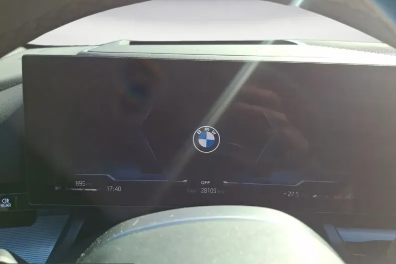 BMW 520 (Seria 5) din 2024 cu 28.102 km - oferta BMW240332 - foto 9