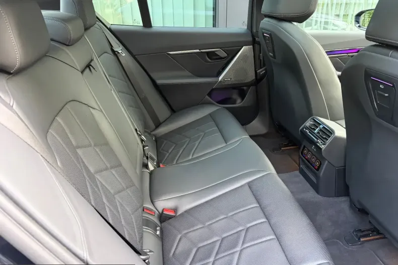 BMW 520 (Seria 5) din 2025 cu 29.700 km - oferta BMW240333 - foto 16