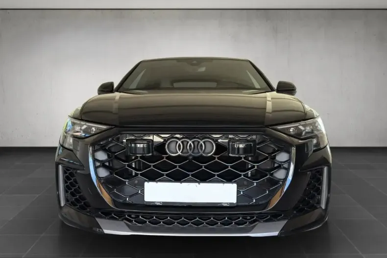 Audi RSQ8 din 2025 cu 20.900 km - oferta AUD240338 - foto 2