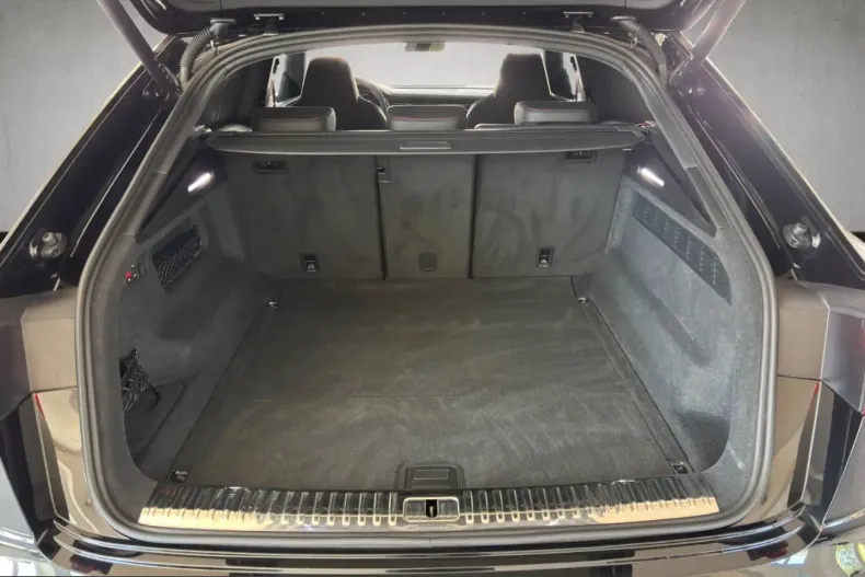 Audi RSQ8 din 2025 cu 20.900 km - oferta AUD240338 - foto 21