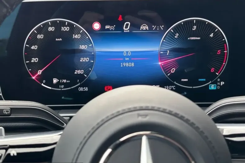 Mercedes-Benz GLS 450 (Clasa GLS) din 2025 cu 19.665 km - oferta MER240339 - foto 9
