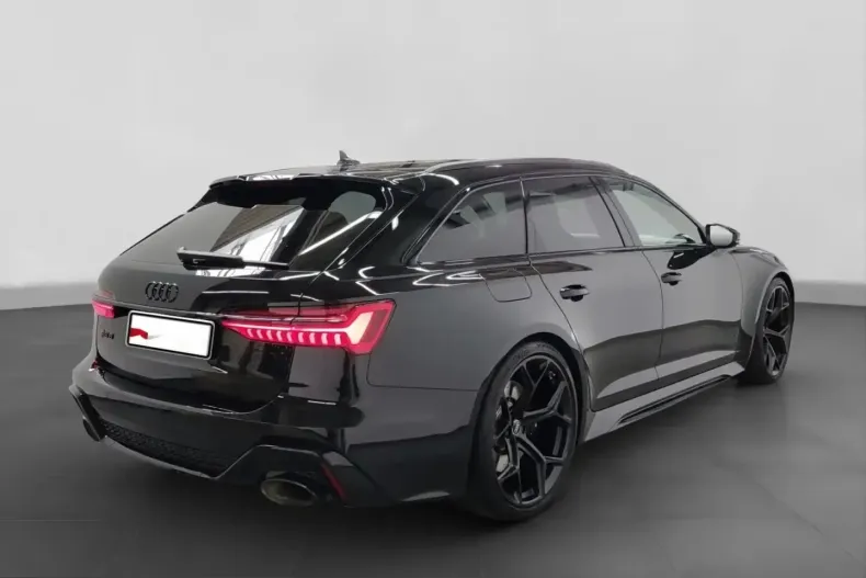 Audi RS6 din 2024 cu 35.564 km - oferta AUD240341 - foto 2