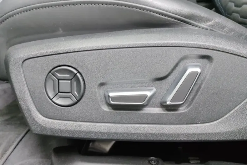 Audi RS6 din 2024 cu 35.564 km - oferta AUD240341 - foto 15