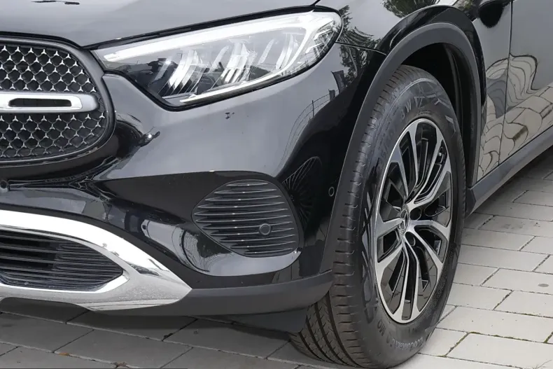 Mercedes-Benz GLC 200 (Clasa GLC) din 2025 cu 16.701 km - oferta MER240351 - foto 3