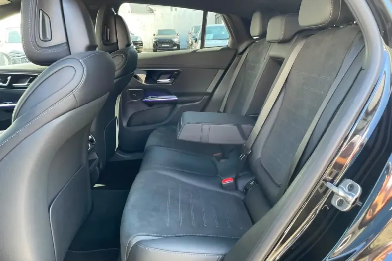 Mercedes-Benz GLC 200 (Clasa GLC) din 2025 cu 7.250 km - oferta MER240352 - foto 33