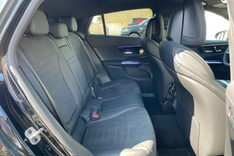 Mercedes-Benz GLC 200 (Clasa GLC) din 2025 cu 7.250 km - oferta MER240352 - foto 36