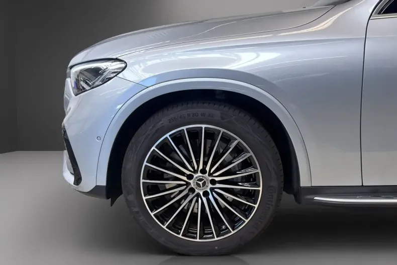 Mercedes-Benz GLC 220 (Clasa GLC) din 2025 cu 13.830 km - oferta MER240354 - foto 4