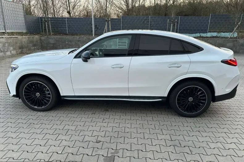Mercedes-Benz GLC 220 (Clasa GLC) din 2025 cu 29.500 km - oferta MER240360 - foto 2