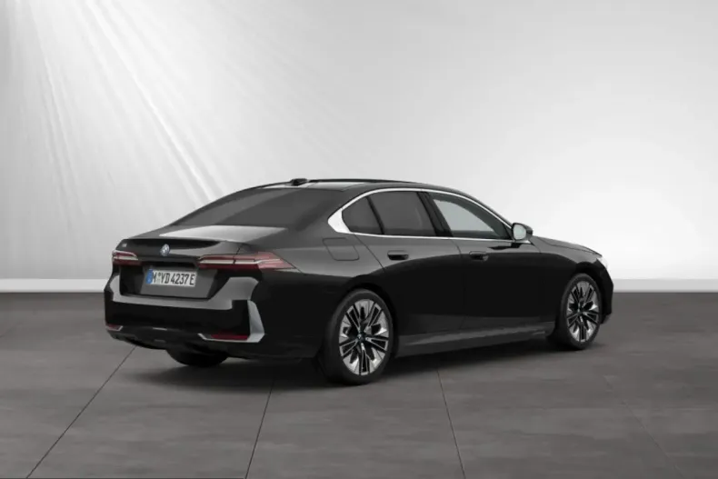 BMW i5 (Seria 5) din 2024 cu 26.070 km - oferta BMW240362 - foto 2