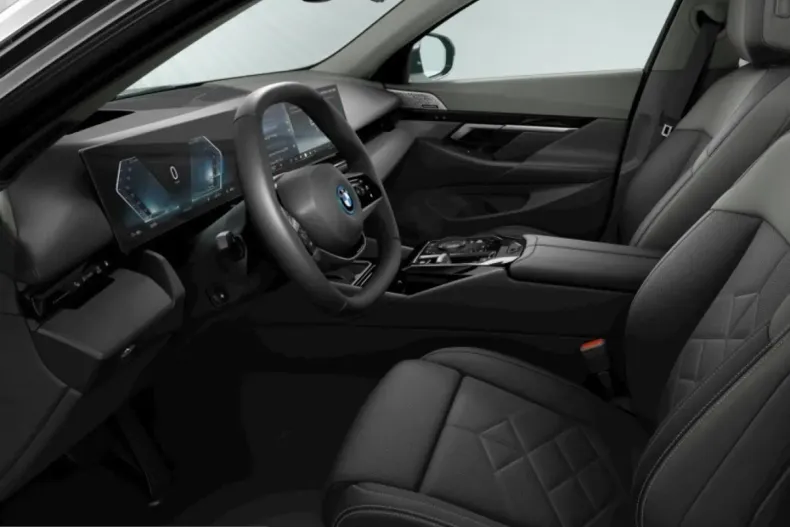 BMW i5 (Seria 5) din 2024 cu 26.070 km - oferta BMW240362 - foto 3