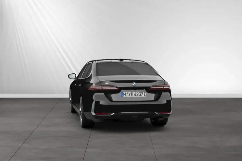 BMW i5 (Seria 5) din 2024 cu 26.070 km - oferta BMW240362 - foto 9