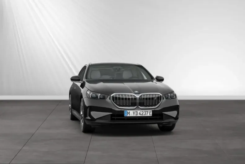 BMW i5 (Seria 5) din 2024 cu 26.070 km - oferta BMW240362 - foto 13