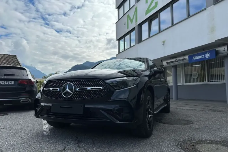 Mercedes-Benz GLC 220 (Clasa GLC) din 2025 cu 26.000 km - oferta MER240364 - foto 3