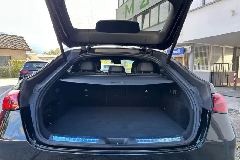 Mercedes-Benz GLC 220 (Clasa GLC) din 2025 cu 26.000 km - oferta MER240364 - foto 4