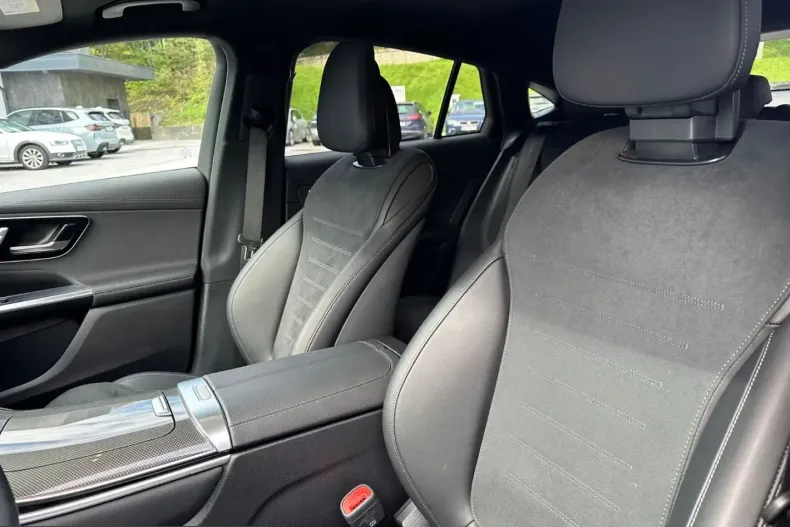 Mercedes-Benz GLC 220 (Clasa GLC) din 2025 cu 26.000 km - oferta MER240364 - foto 25