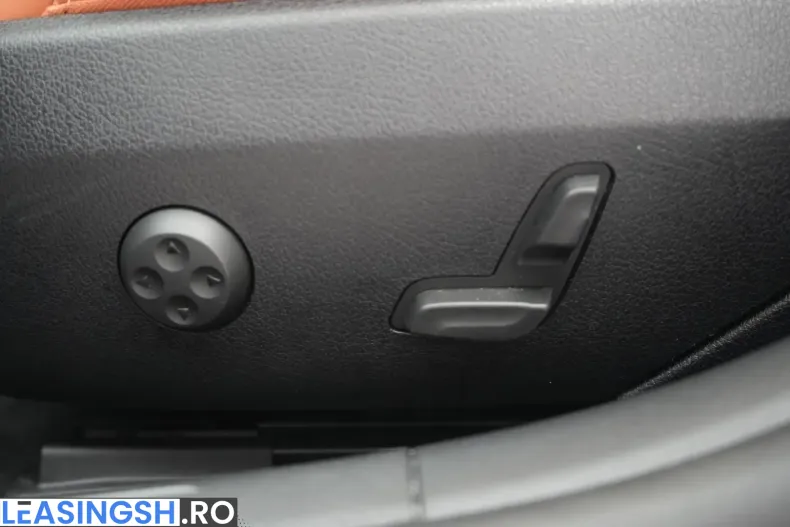 Mercedes-Benz C 220 (Clasa C) din 2023 cu 61.000 km - oferta MER240372 - foto 28