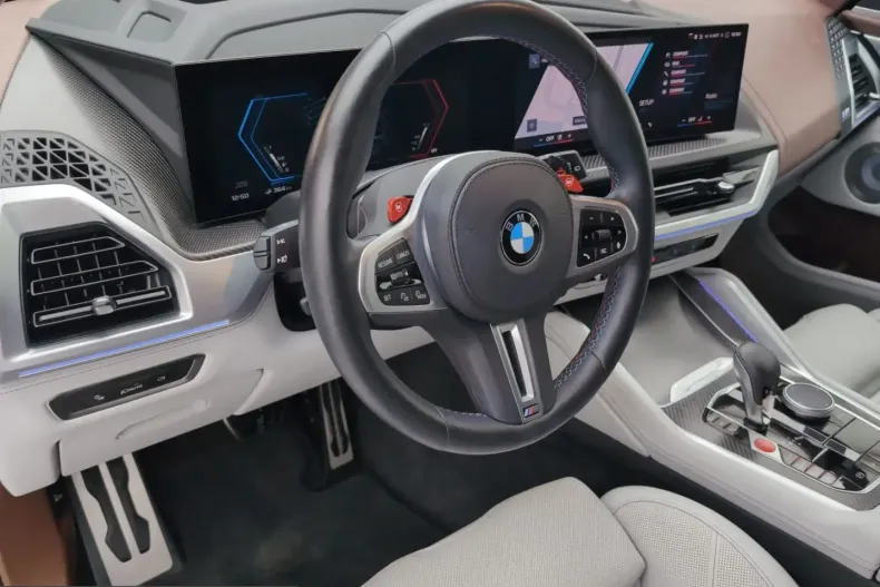 BMW XM (Seria X) din 2025 cu 20.962 km - oferta BMW240373 - foto 8