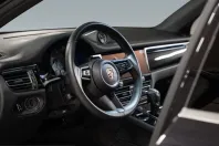 Porsche Macan din 2024 cu 18.100 km - oferta POR240375 - foto 29