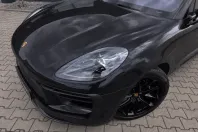 Porsche Macan din 2023 cu 12.000 km - oferta POR240376 - foto 2
