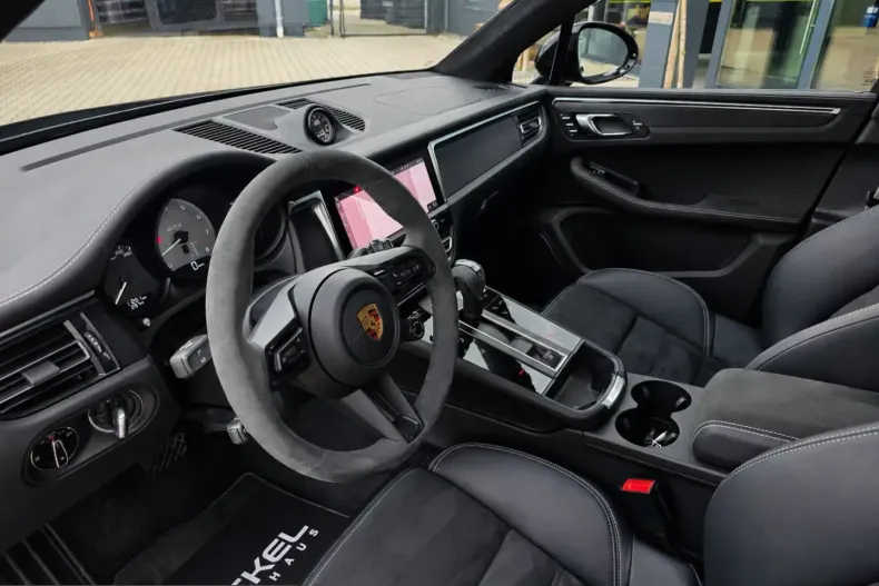 Porsche Macan din 2023 cu 12.000 km - oferta POR240376 - foto 22