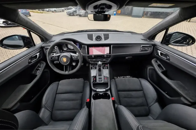 Porsche Macan din 2023 cu 12.000 km - oferta POR240376 - foto 23