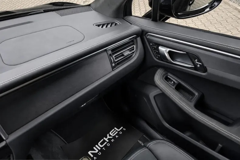 Porsche Macan din 2023 cu 12.000 km - oferta POR240376 - foto 26