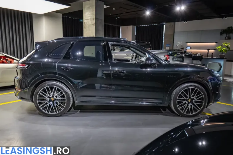 Porsche Cayenne din 2024 cu 50.616 km - oferta POR240378 - foto 5